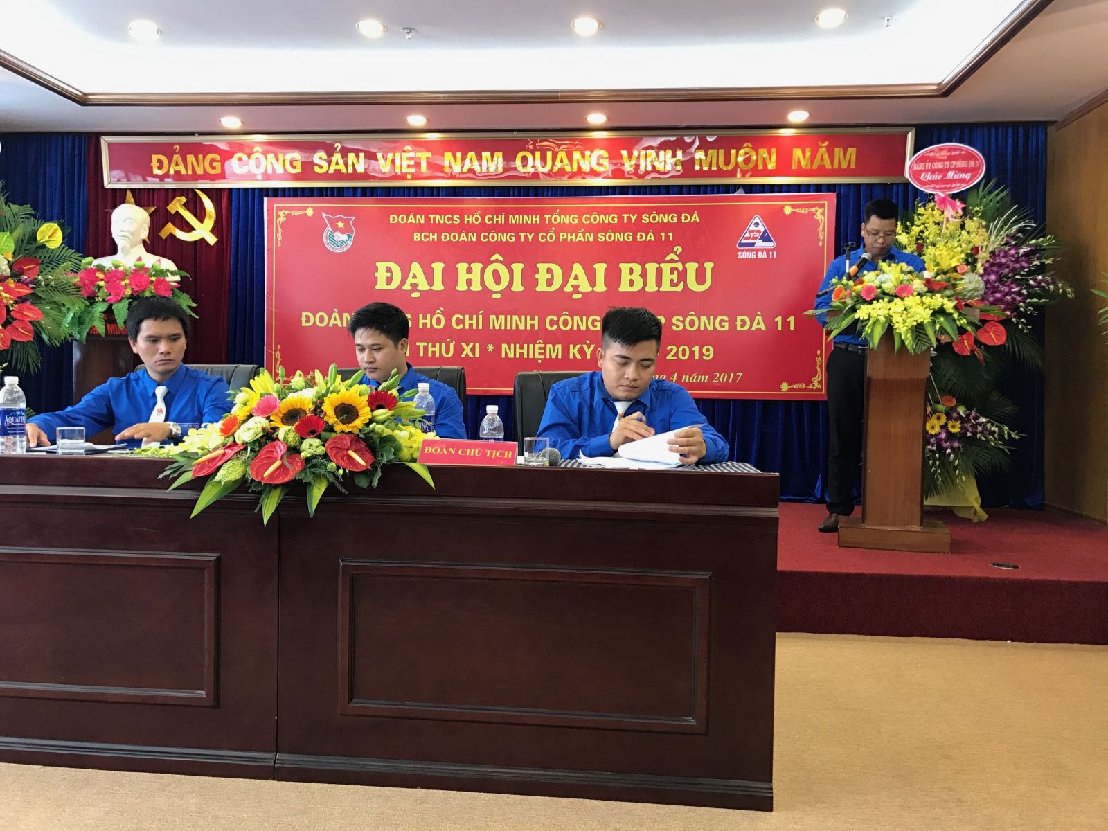 Đ/c Nguyễn Trung Kiên Đoàn viên Chi nhánh Sông Đà 11.1 tham luận tại Đại hội