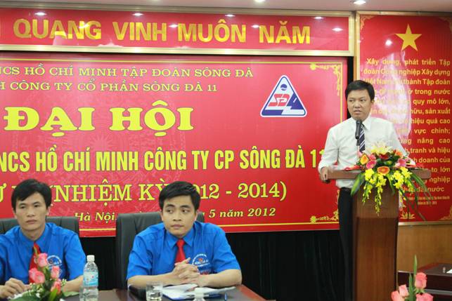 Đồng chí Trịnh Quốc Đông – Phó Bí thư ĐTN Tập đoàn Sông Đà phát biểu chỉ đạo Đại hội