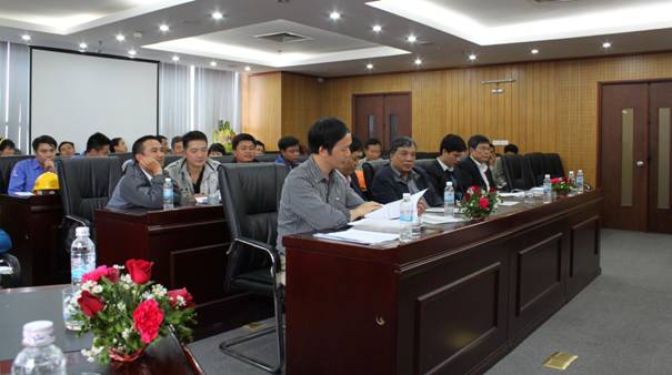 Các đại biểu và CBCNV Tổ hợp Công ty cổ phần Sông Đà 11 tại Hội thi