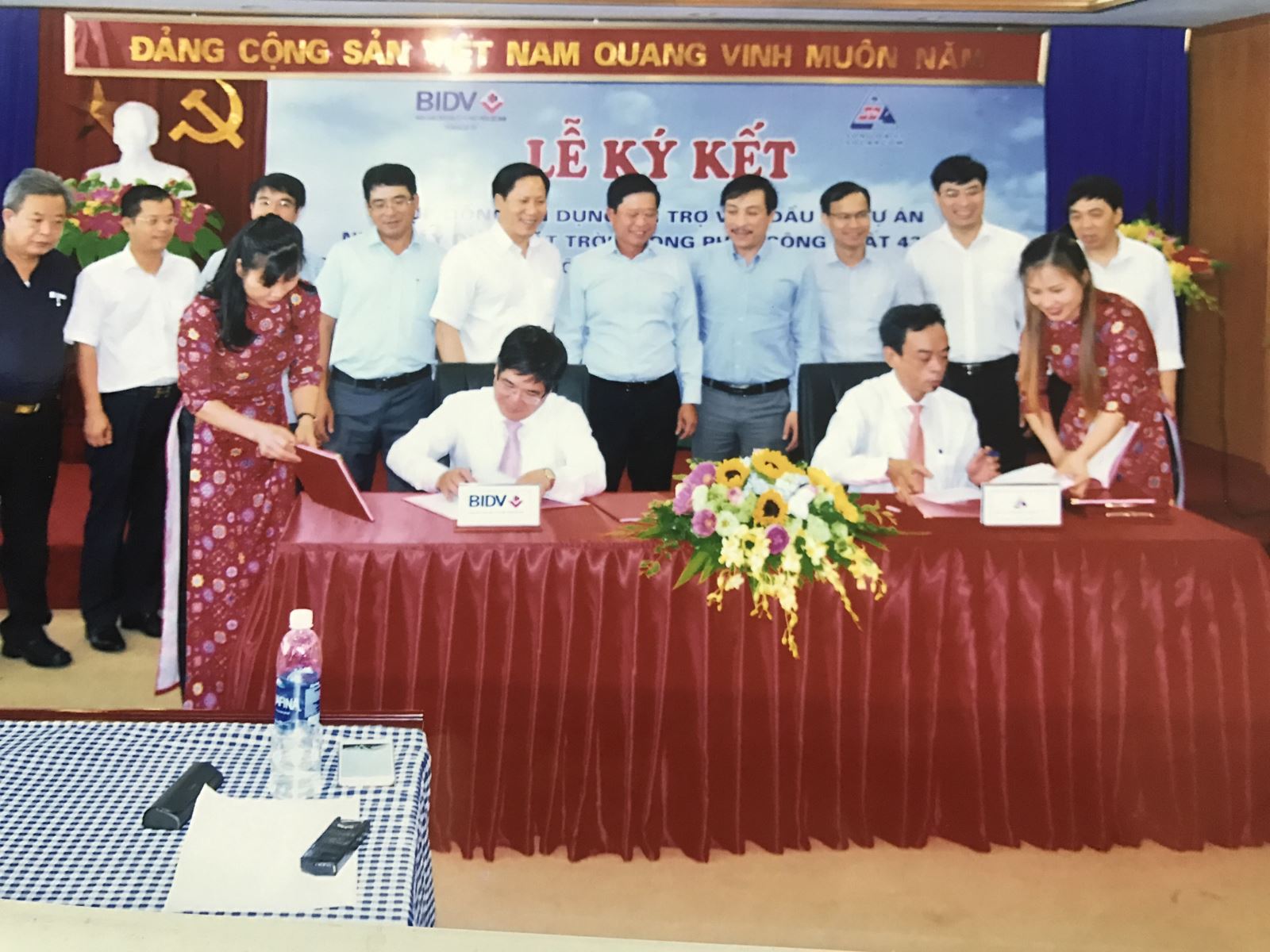Lễ ký hợp đồng tín dụng tài trợ vốn dự án Nhà máy điện mặt trời Phong Phú